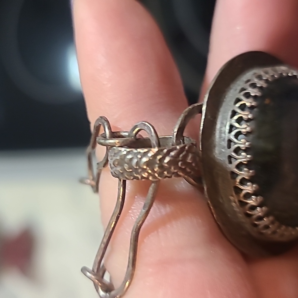 OOAK dragon eye labradorite pendant - Picture 5 of 7